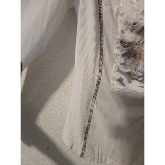 Unique white blouse - Picture 6 of 7